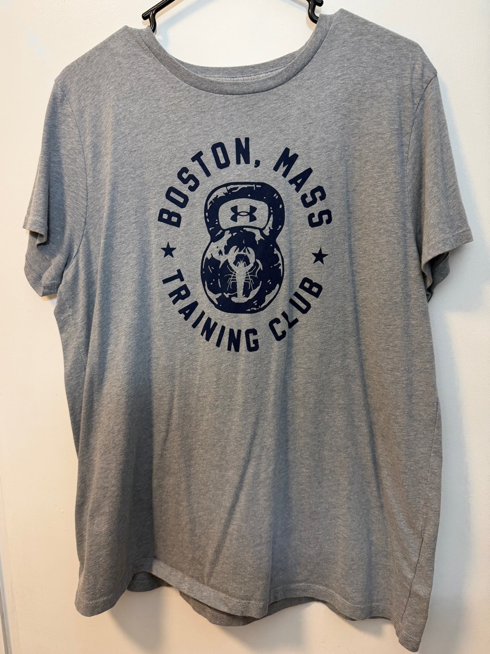Under Armour Gray Short-Sleeve Boston Mass Training Club Graphic Tee